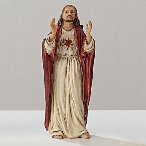 Sacred Heart of Jesus statue, 3.5" tall