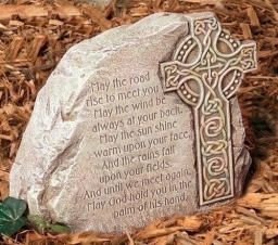 Celtic Cross garden stone, 8.25" tall