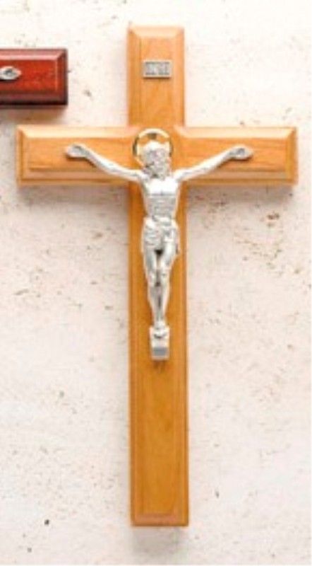 Crucifix Maple Beveled