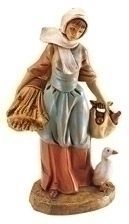 Hannah carrying wheat, 5" scale