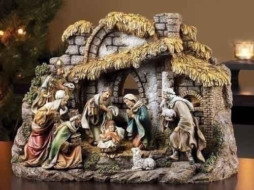 Nativity Set with background stable, 10 pcs, 11" scale