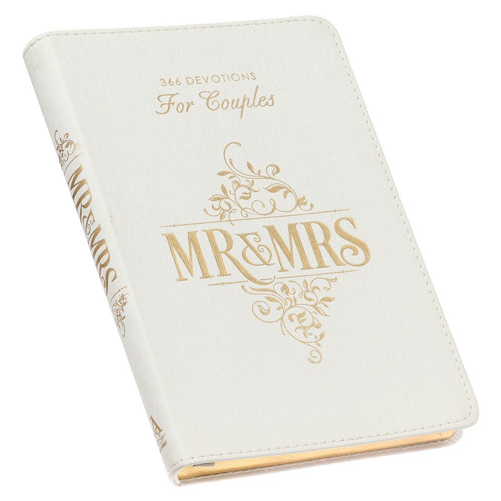 Mr. & Mrs. 366 Daily Devotional for Couples